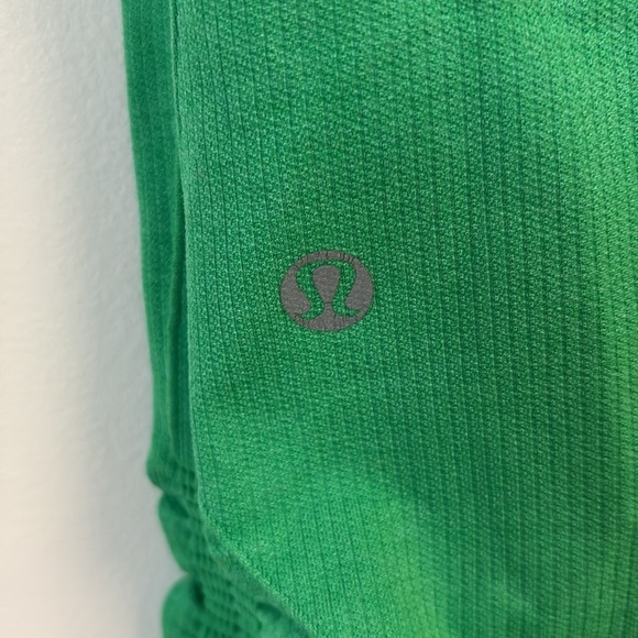 Lululemon athletica In The Flow Crop II size 8 - Picture 4 of 5